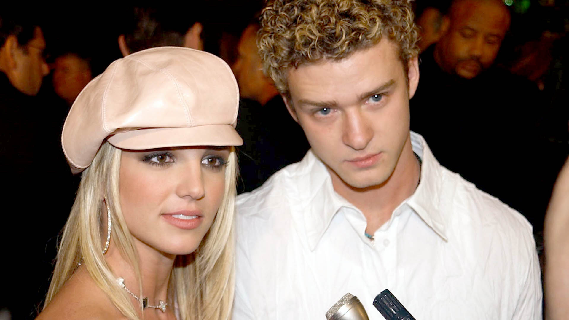 Justin Timberlake writes an apology to Britney Britney Spears and Janet Jackson