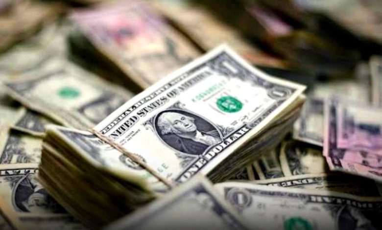 Pakistani Rupee strengthens against US dollar on March 8