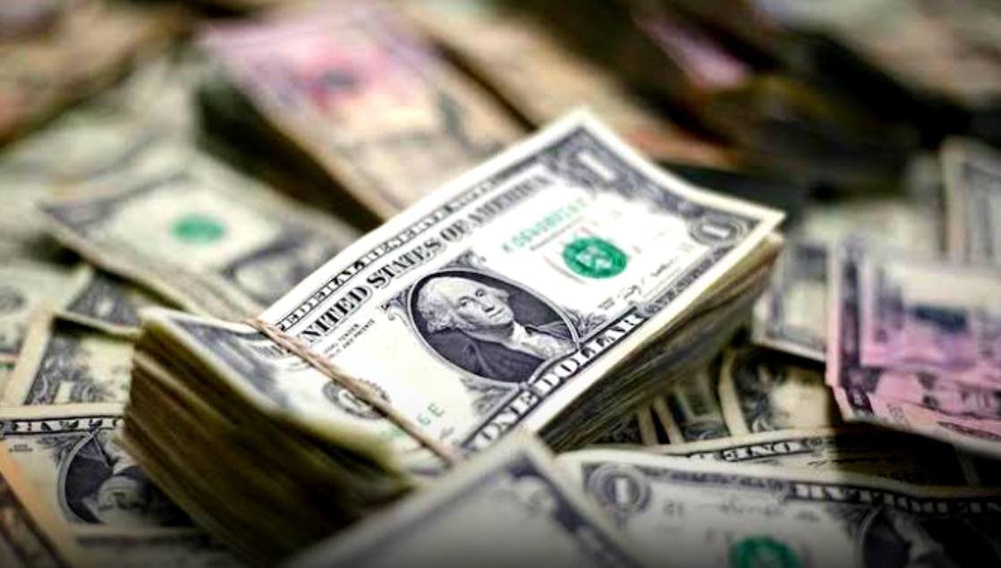 Pakistani Rupee strengthens against US dollar on March 8