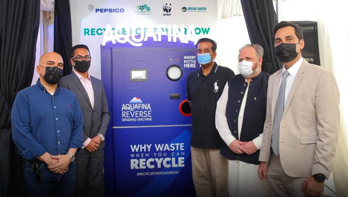 SAPM Malik Amin Aslam Inaugurated Reverse Vending Machine for plastic recycling in Pakistan