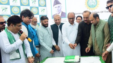 Minister of Local Government Sindh Saeed Ghani and KATI President Johar Qandhari cutting the cake in celebration of Pakistan’s 77th Independence Day, joined by Nighat Awan, Muslim Mohammadi, Danish Khan, Sheikh Umar Rehan, Farhan-ur-Rehman, Ehtshamuddin and others.