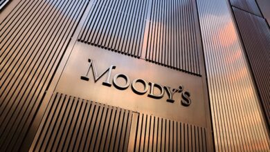 Moody's Upgrades Pakistan's Debt Ratings Amid Improving Economic Conditions