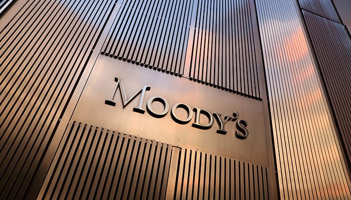 Moody's Upgrades Pakistan's Debt Ratings Amid Improving Economic Conditions