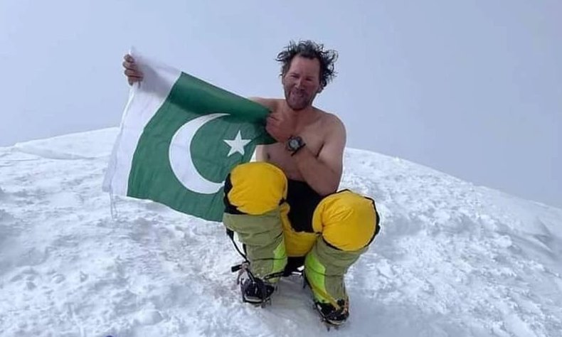 Famous Pakistani Climber Murad Sadpara Missing After Broad Peak Summit