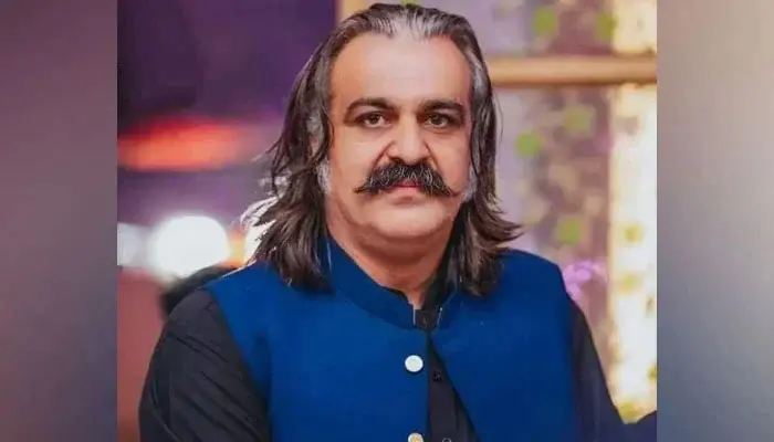 Gandapur Reappears Amidst Political Tensions, Sparks Controversy