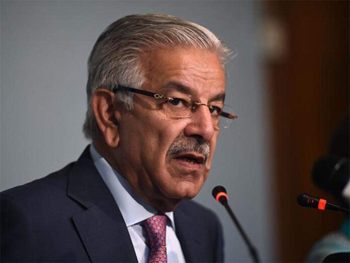 Khawaja Asif Questions PTI’s Sincerity in Dialogue Efforts Amid Political Tensions