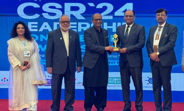 Pia Wins CSR Award