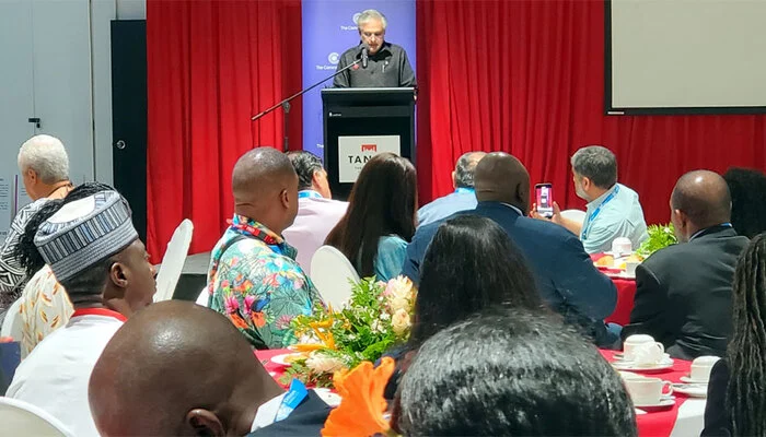 Ishaq Dar Urges Youth Leadership at Commonwealth Dialogue in Samoa