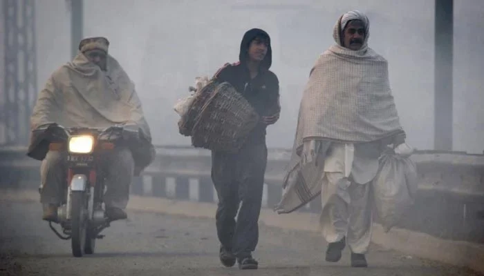 Cold Wave Hits Sindh and Balochistan, Temperature Drops Across Regions