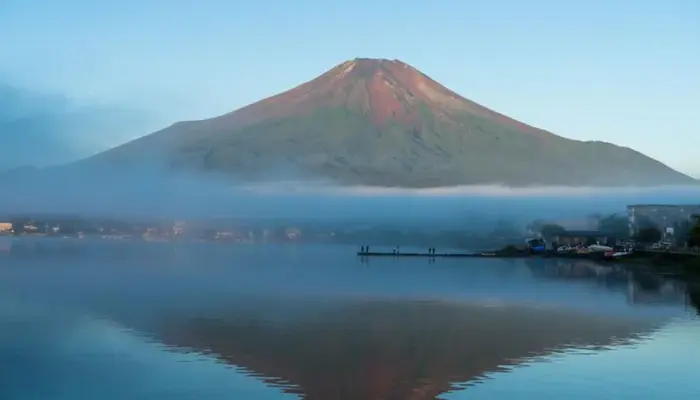 Mount Fuji Remains Snowless, Breaking 130-Year Record