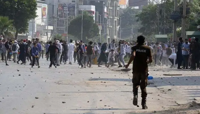 Rawalpindi Police Arrest 380 Protesters Amid Unrest Over Rape Allegations