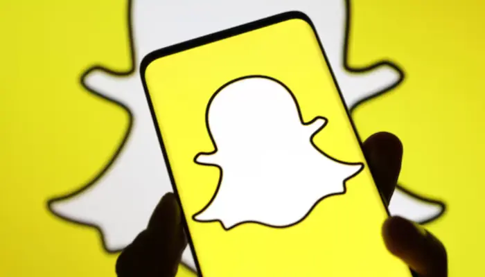 Snapchat Expands “Footsteps” Feature to All iOS Users