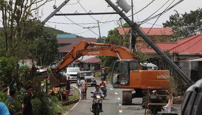 Tropical Storm Kristine’s Death Toll Rises to 90