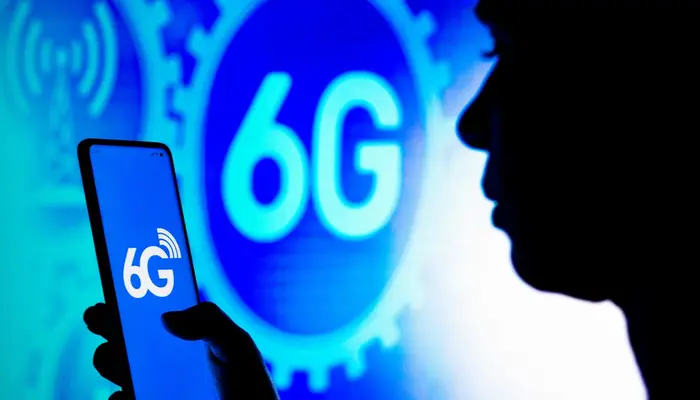 China Mobile Unveils High-Speed 6G Baseband Prototype