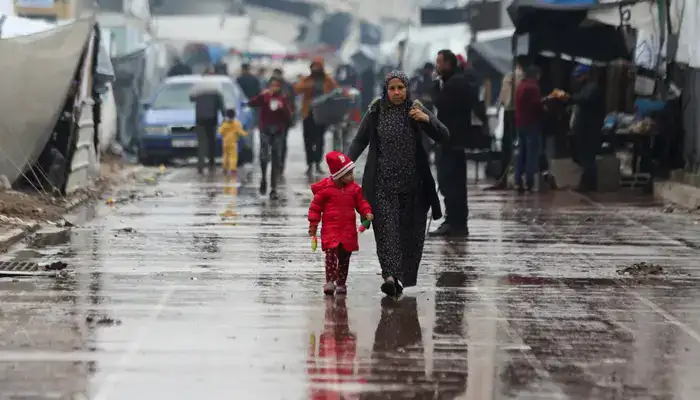 Heavy Rain Adds to Misery for Displaced Palestinians in Gaza