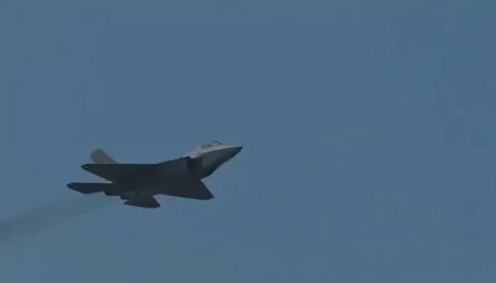 China Debuts J-35, Its Latest Fifth-Generation Fighter Jet