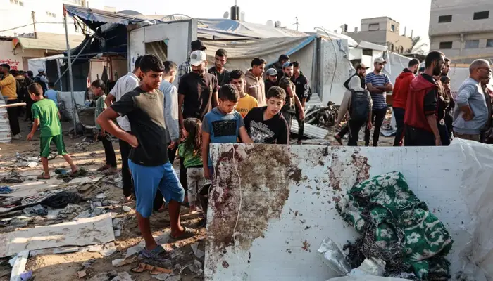 Escalation in Gaza as Israeli Attacks Continue Amid Limited Aid