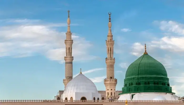 Saudi Arabia Issues Guidelines for Female Visitors to Masjid-e-Nabawi