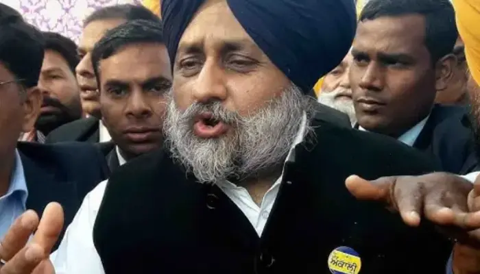 Sikh Leader Sukhbir Singh Badal Survives Shooting Attempt at Golden Temple