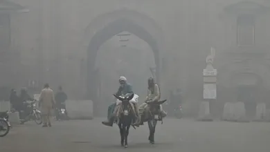 Smog Levels Drop in Lahore, But Karachi and Peshawar Face Rising Pollution