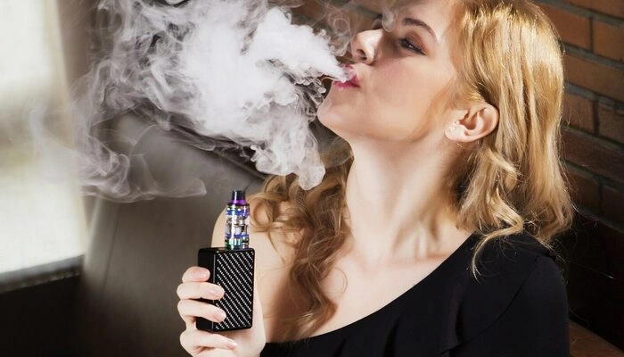 The Hidden Dangers of Vaping 20 Cigarettes in One Vape