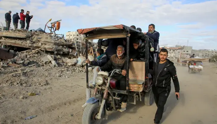 Gaza Ceasefire Enters Day 2 Palestinians Search for Survivors Amid Rubble