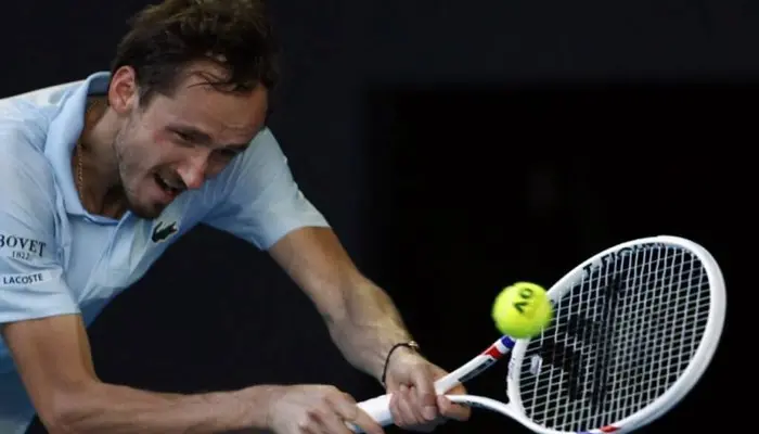 Medvedev Battles Drama; Fritz Dominates as Melbourne Grand Slam