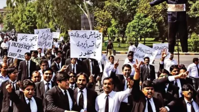 Islamabad Lawyers Condemn Judicial Transfers, Announce Strike