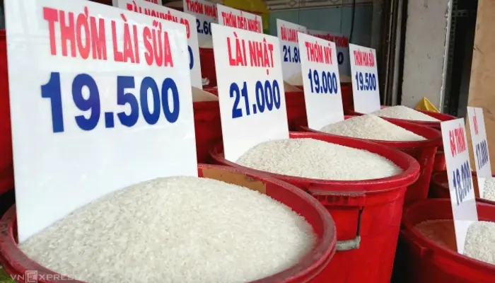 Retail Rice Prices Stay High Despite Falling Export Rates