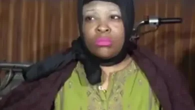 Stranded American Woman in Karachi Persuaded to Return Home