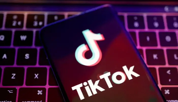 TikTok Returns to App Stores Amid Security Concerns