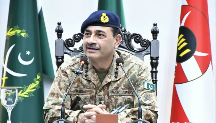 Army Chief Urges Youth to Focus on Duty, Avoid Baseless Criticism