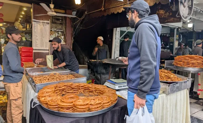 Pakistan’s Love for Sugar Remains Strong Despite Rising Prices