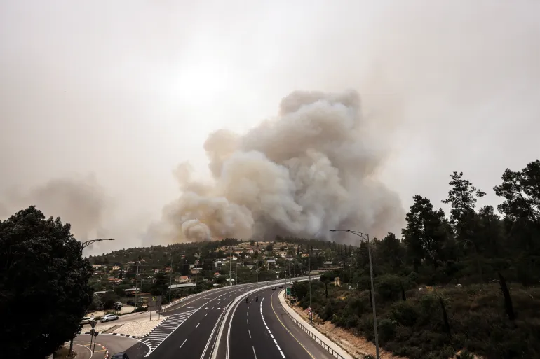Israel Battles Worst Forest Fire in a Decade
