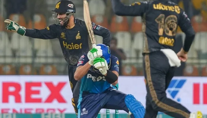 PSL 10 Peshawar Zalmi Thrash Multan Sultans