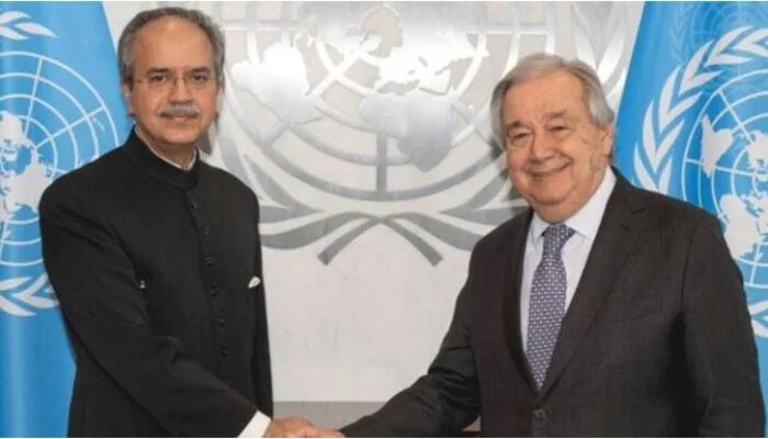 Pakistan Urges De-escalation as Envoy Briefs UN Chief Amid India-Pakistan Tensions