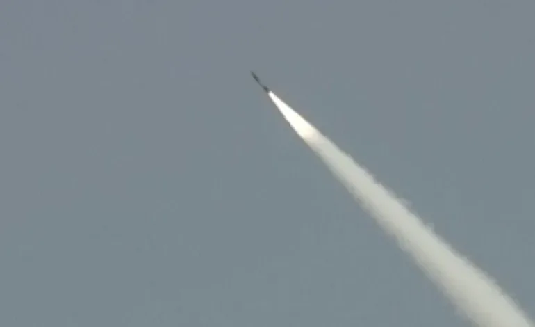 Pakistan Warns of ‘Full Spectrum’ Retaliation Against Indian Threats