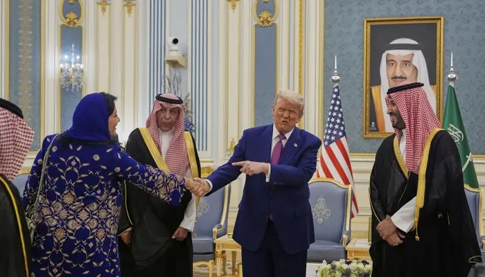 Trump Ends Middle East Tour With UAE Visit, Eyes on Tech and Tensions