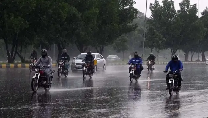 Severe Weather Hits Pakistan: Six Dead, Dozens Injured Amid Rain and Storms
