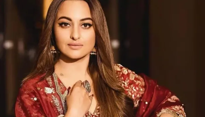 Sonakshi Sinha Calls Indian Media a "Joke"