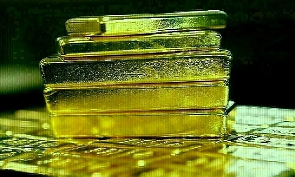 Gold Prices Slip Again in Pakistan Amid Global Decline