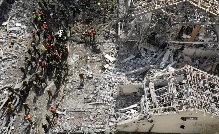 Iran-Israel Missile Clash Escalates After US Bombing of Nuclear Sites