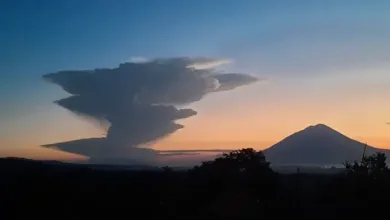 Mount Lewotobi Laki-laki Erupts, Indonesia Raises Alert to Highest Level