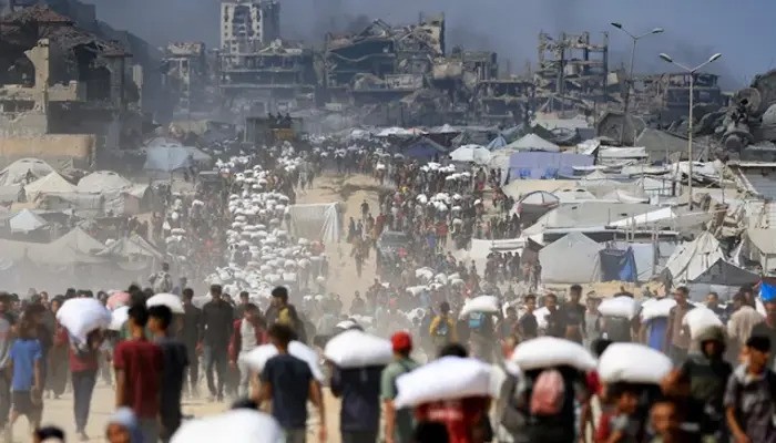 Aid Tragedy in Gaza Kills 67 Amid Deepening Hunger Crisis