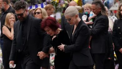 Fans Give Ozzy Osbourne a Thunderous Final Tribute