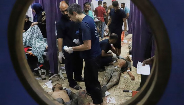 Gaza Doctors Too Weak to Treat Patients Due Hunger Crisis