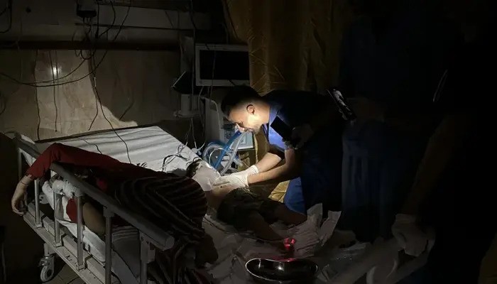 Gaza Hospitals in Darkness as Fuel Runs Out, Hopes Rise Amid Ceasefire Talks