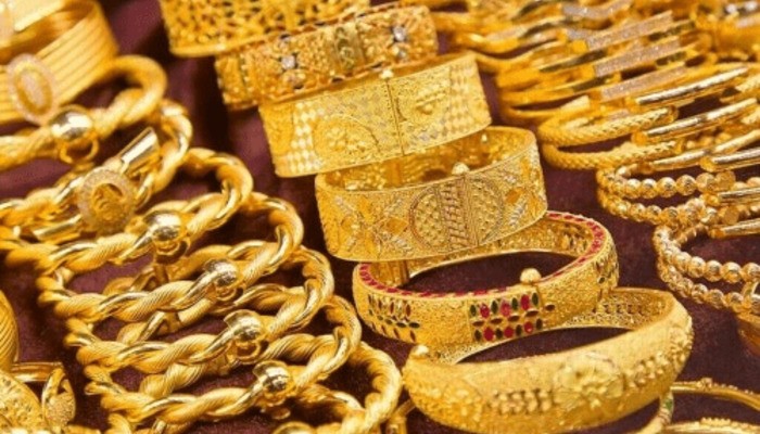 Gold Prices Drop Sharply Across Pakistan