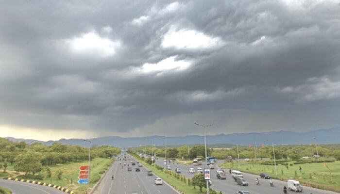 Heavy Rain Brings Relief and Flood Threat to Rawalpindi, Islamabad