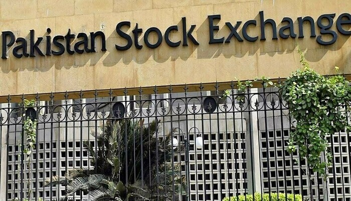 PSX Drops 380 Points Amid Profit-Taking in the Market
